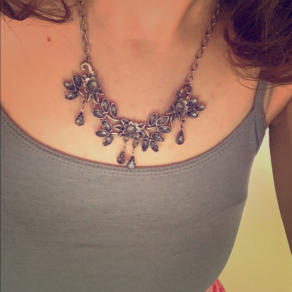 Light blue/grey and silver floral necklace!